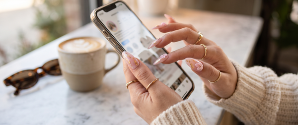 How to Use Your Phone Comfortably With Luxury Press-On Nails
